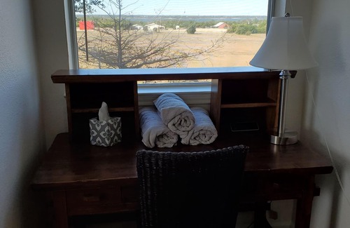 Westminster House | Exclusive Luxury Getaway on 10 Acres, Lake Views, Perfect for Groups, Close In