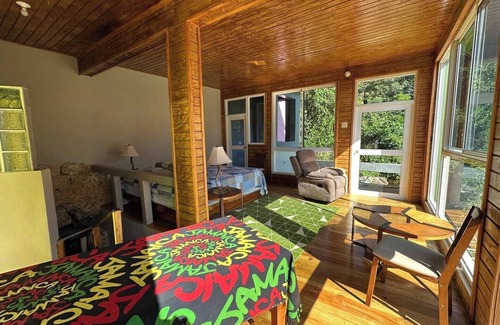 Windsor Villa | Exclusive Mountain & Farm Villa Escape