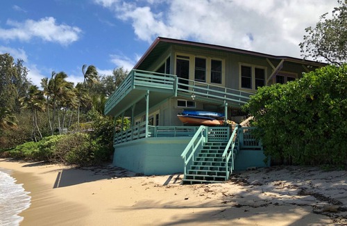 Kawela Bay House | Exclusive North Shore Oahu Paradise – Historic 1910 Beachfront Home Sleeps 17