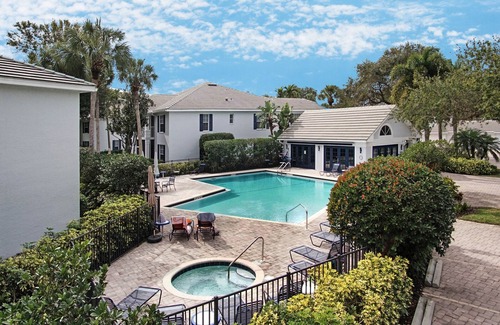 Pelican Bay Condo | Exclusive Pelican Bay, 2 BR + Den with Garage, 2nd Floor Unit in Barrington Club
