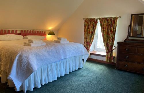 Lochearnhead House | Exclusive private estate cottage