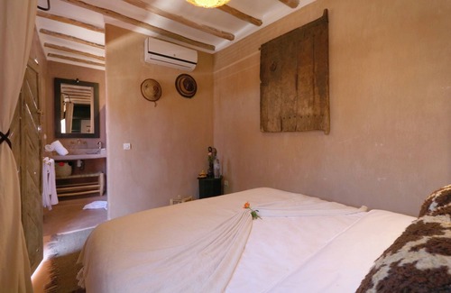 Zaouia Sidi Rhalem House | Exclusive Riad Couleur Médina with Heated Pools, Jacuzzi & Spa