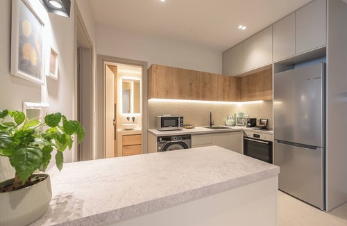 Ampelokipoi Apartment | Exclusive Suite by Cloudkeys