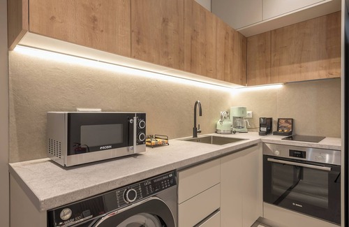 Ampelokipoi Apartment | Exclusive Suite by Cloudkeys