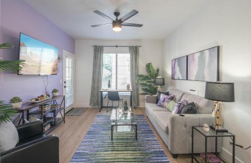 Kierland Apartment | Exclusive Unit-Walkable Area-Bright & Sunny 2 BR - N272