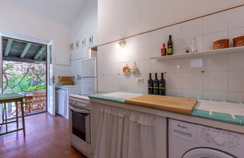Santa Margherita di Pula Villa | Exclusive villa Santa Margherita di Pula 3 bedrooms 2 bathrooms sports area beach