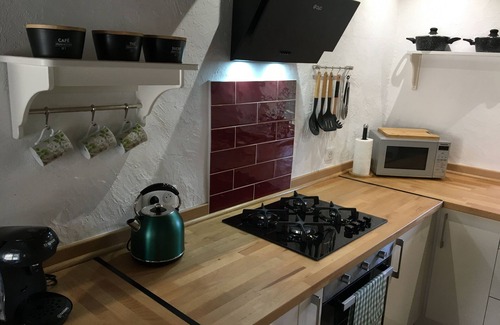 La Fagette Cottage | Exclusively Adults, 2 en-suite bedrooms, Heated Pool, Free Bike Loan