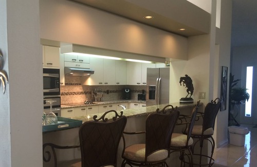 Landmark Estates House | Executive,4 Brm Home in Quiet Upscale Palm Harbor Florida