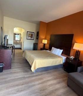 Pittsburg Hotel | Executive Inn and Suites