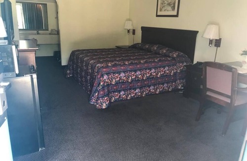 Lufkin Hotel | Executive Inn & Suites