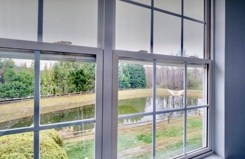 Greensboro House | Executive & Luxury 2bedroom Townhome