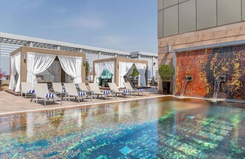 Dubai Media City Apartment | Executive Room Near Dubai Media City Park
