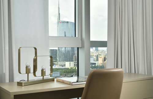 Centro Direzionale Apartment | Executive two-room apartment with city view - Torre Galfa Milan | ONE Experience