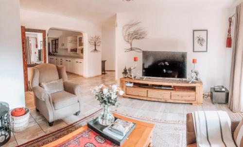 Faerie Glen House | Executive Villa near Sun Bet Arena