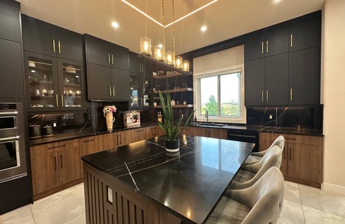 Leduc County House | EXELSIOR (DREAM DESTINATION)