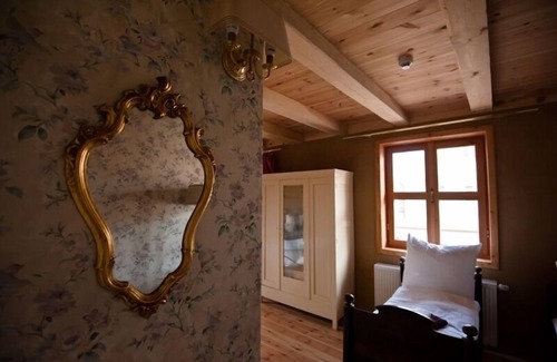 Tangermuende Hotel | Exempel Schlafstuben Und Quartier Langer Hals