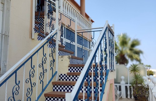 Los Balcones Apartment | Exklusive Sonnige Ferienwohnung mit Tollem Blick auf den Hafen & das Meer, Wifi