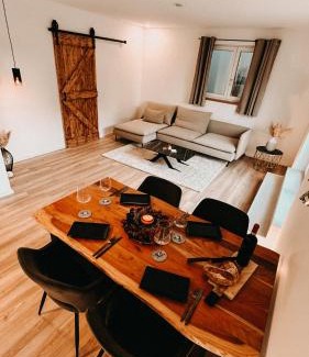 Ebersberg District Apartment | Exklusives Apartment mit Bergblick