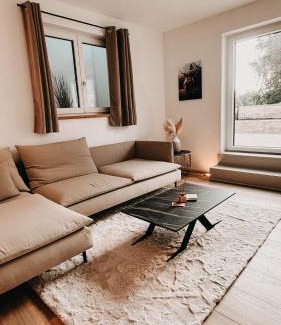 Ebersberg District Apartment | Exklusives Apartment mit Bergblick