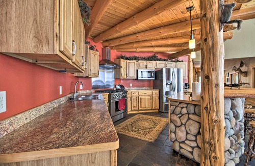 Emily Cabin | Expansive Ruth Lake Home w/Dock, Fire Pit & Beach