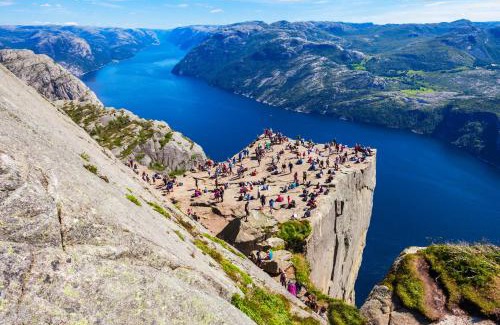 Strand Apartment | Experience a Cozy Getaway Near Pulpit Rock-A unit