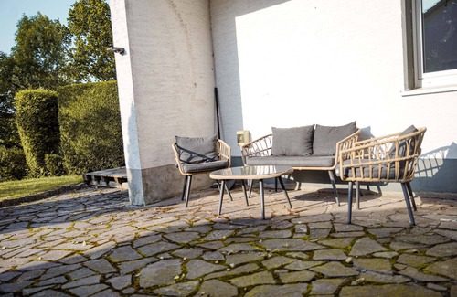 Arnsberg Apartment | "Experience Comfort and Nature at La Vista in Arnsberg!"
