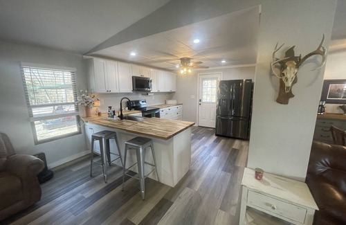 Autaugaville House | Experience life on the Alabama River! Pet-Friendly! 3BD/2BA