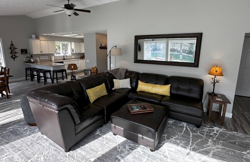 Libby House | Experience Montana on the Kootenai River!