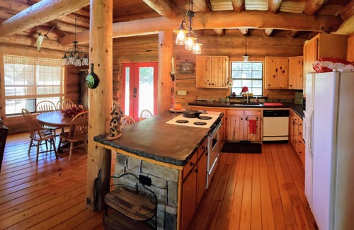 Hulbert Cabin | Experience nature nearby! Cozy 3-bedroom cabin, next to Ft. Gibson Lake!