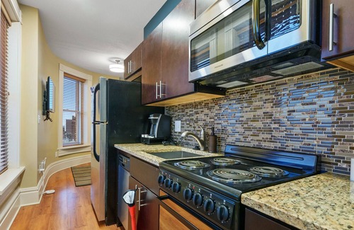 St. Clairsville House | Experience the ease of Condo Living situated in close proximity to Wheeling 304