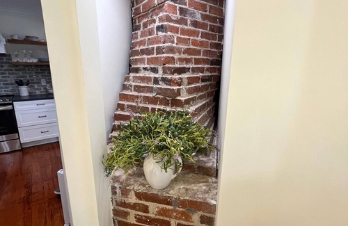 Putnam Hall House | Experience the charm of small town living and Old Florida at its finest.