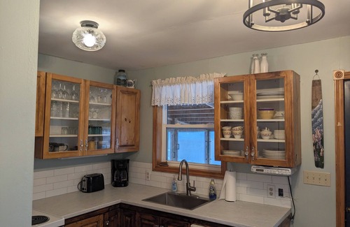 Lower Montague Cottage | Experience tranquility by the sea, Magnificent views, Romantic charm.