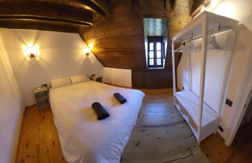Arres Apartment | Explora Pirineos Arán