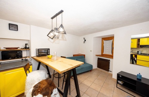 La Salle Apartment | Explore Courmayeur Mont Blanc from Maison Citron (Pet-Friendly!)