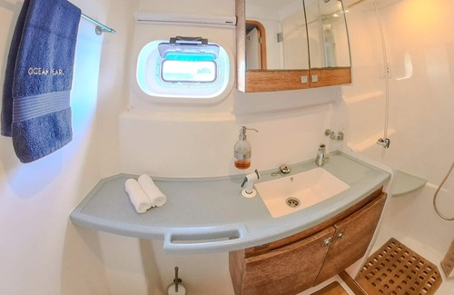 San Blas Islands Boat Rental | Explore Islands on a Crewed Premium All-Inclusive Yacht