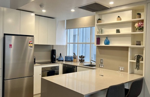 The Rocks Apartment | Explore Sydney from this charming 1-bed apartment in an historic 1904 building