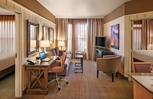 Gainey Village Villas Hotel | Explore the Best of Scottsdale from Our Luxurious All-Suite Resort! with Pool!