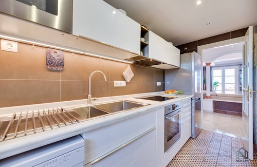 Nueva Andalucia Apartment | Exquisite 2 BDRM Penthouse w/Sea Views and Pools