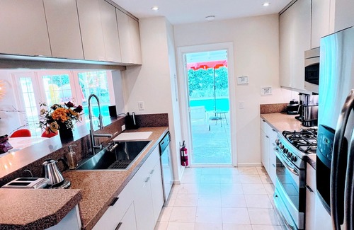 Tahquitz River Estates House | Exquisite 2BR/2BA w/pool, spa, gourmet kitchen