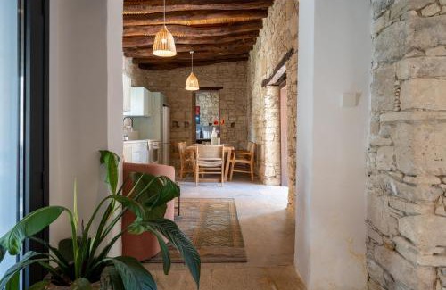 Agios Tychon Apartment | Exquisite 2BR modern village house w private pool