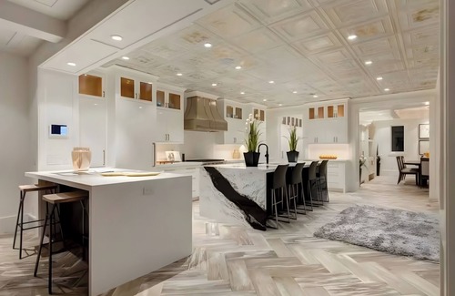 Bearspaw House | Exquisite 3+ Million Dollar Estate – A Lux Retreat
