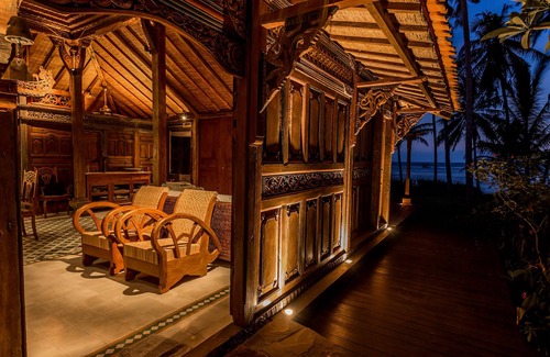 Jasri Villa | Exquisite beachfront joglo in lush coconut grove