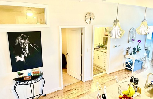 North Chesterfield Condo | *EXQUISITE Cityscape+River Views *Central RVA*