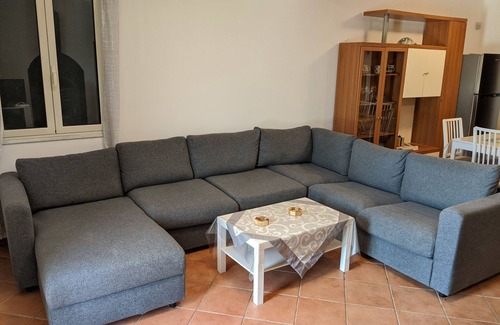 Ciminna Villa | Exquisite Holiday Villa, spacious terrace and pool in the Sicilian countryside