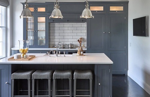 Holborn Apartment | Exquisite, Spacious Apartment with Private Lift