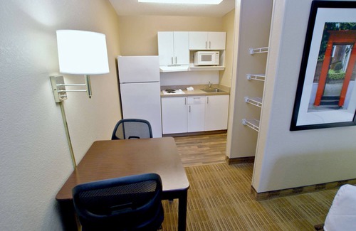 Lakewood Hotel | Extended Stay America Select Suites Denver Lakewood South