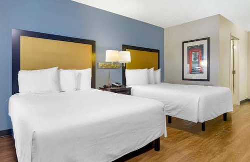 Greenbrier East Hotel | Extended Stay America Suites Chesapeake Crossways Blvd