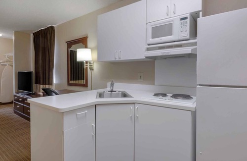 Lake Mary Hotel | Extended Stay America Suites Orlando Lake Mary 1036 Greenwoo