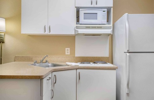 Dublin Hotel | Extended Stay America Suites Dublin Hacienda Dr