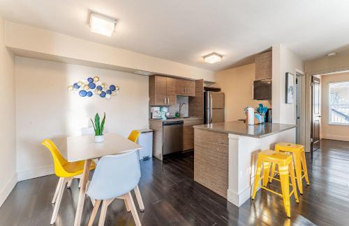 Riverside Apartment | Extended Stay Apartments Next to Downtown